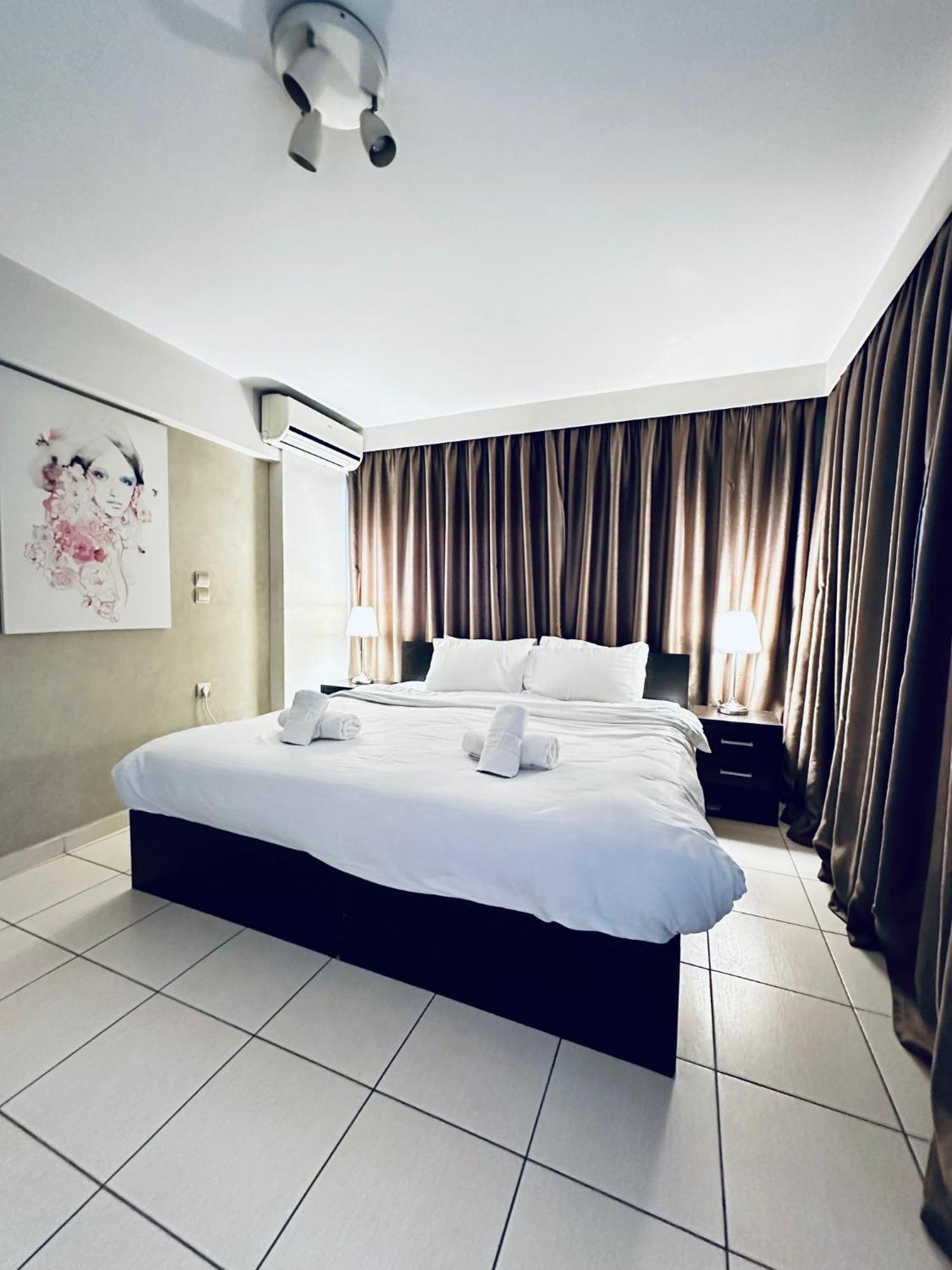 Mc Queen Rooms & Apartments Athènes Extérieur photo